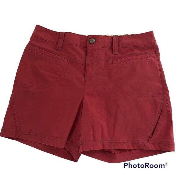 Athleta red woman’s hiking shorts - Picture 1 of 9